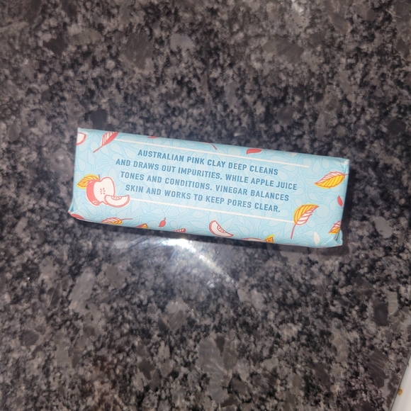 Perfectly Posh, How About Them Apples Chunk - Picture 3 of 4